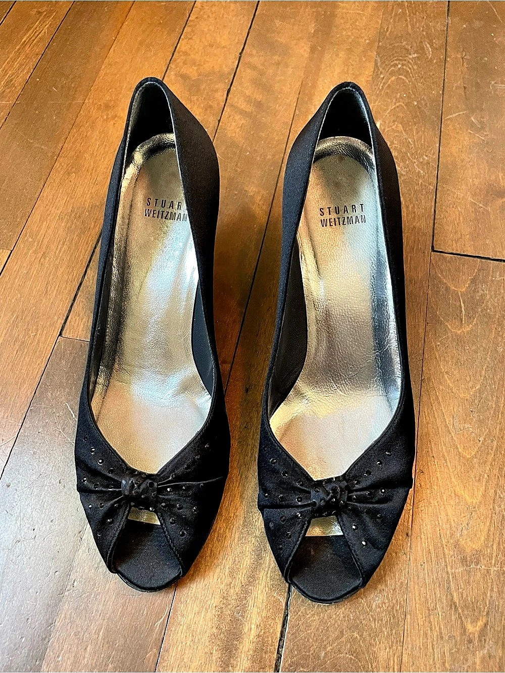 Stuart Weitzman Bowregard Pumps Black Peep-Toe Bow